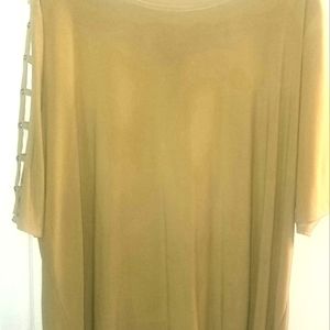 Size 3x mustard yellow short-sleeved blouse with partially with rhinestones